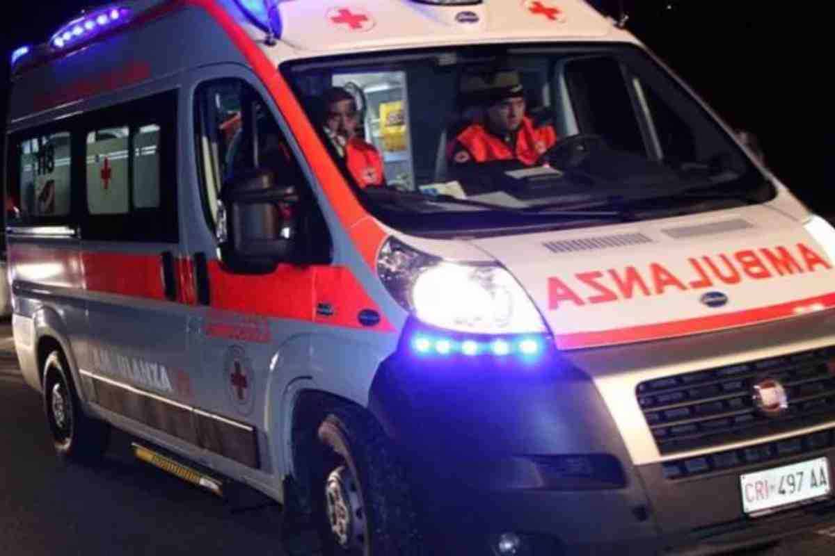 Ambulanza in primo piano