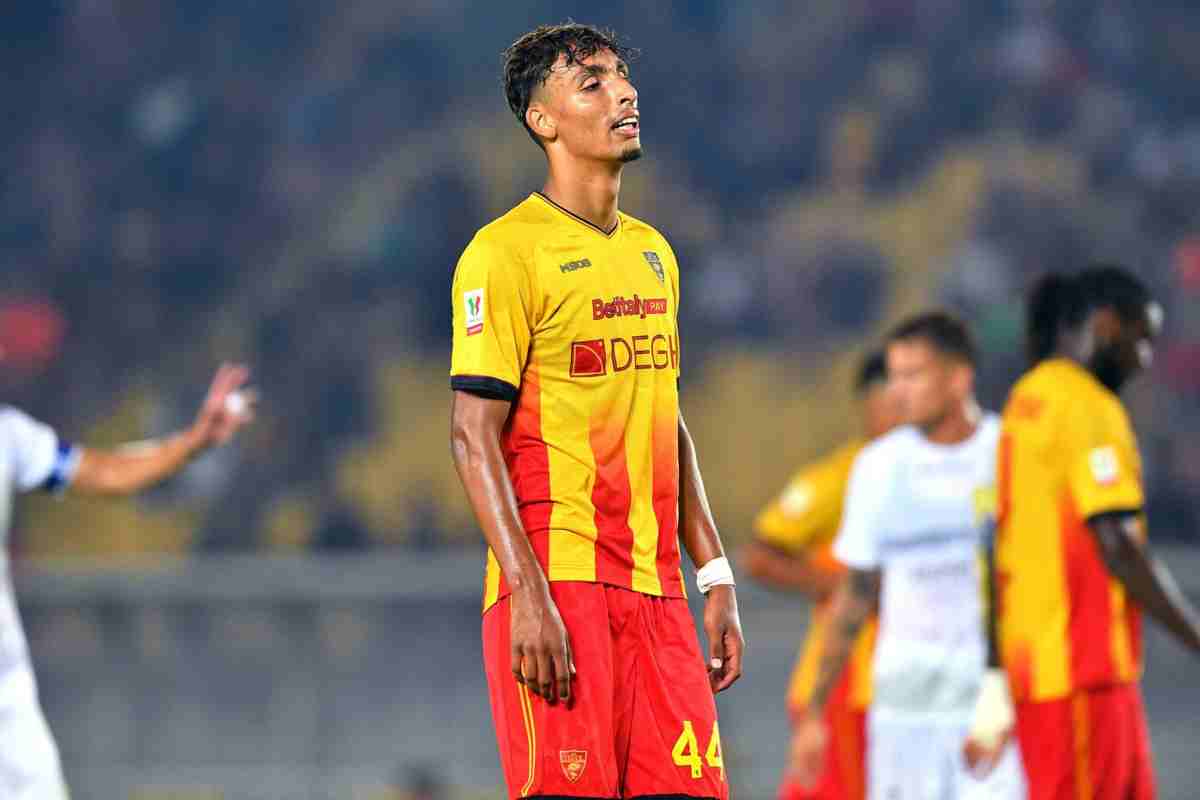 Tiago Gabriel con la maglia del Lecce
