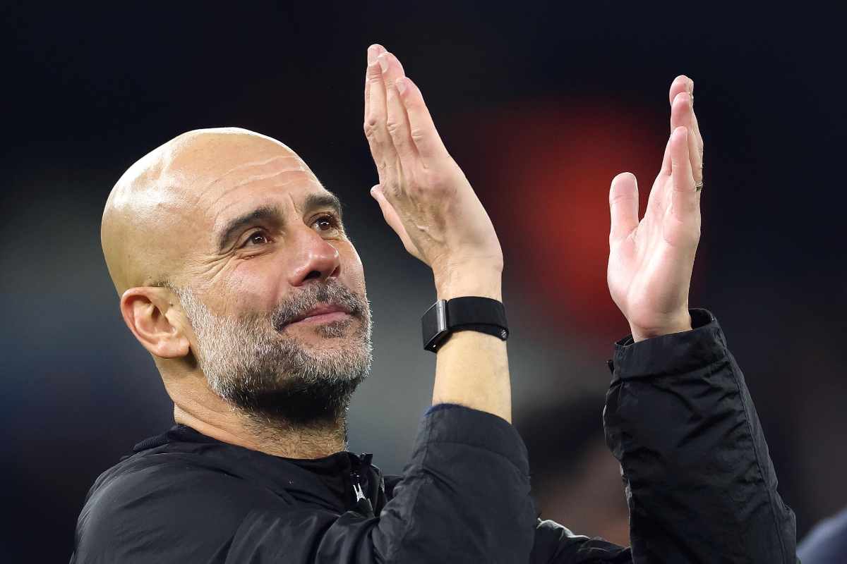Guardiola applaude il pubblico